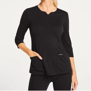 Jaanuu 3/4 Sleeve Scrub Top